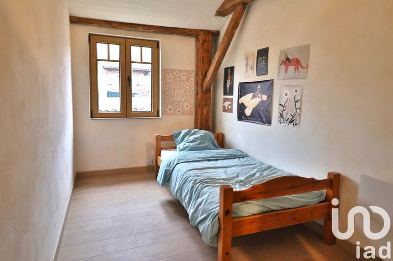 Maison - 198 m² - 8 pièces