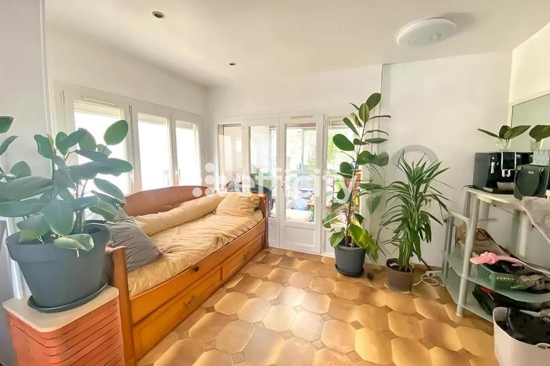 Pavillon - 80 m² - 4 pièces