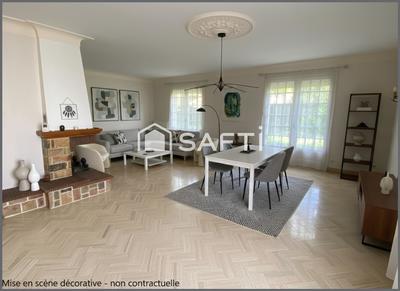 Maison - 135 m² - 6 pièces
