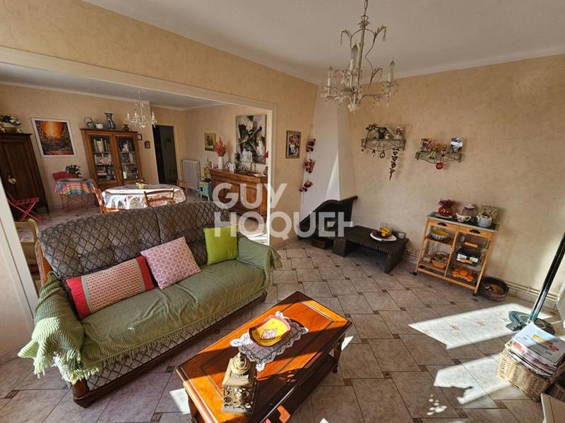 Appartement - 94 m² - 4 pièces