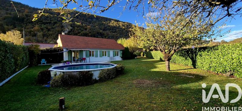 Maison - 90 m² - 5 pièces