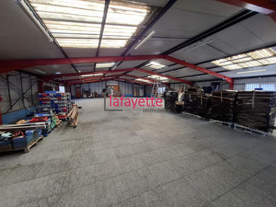 Local commercial - 800 m²