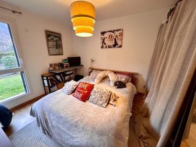 Appartement - 82 m² - 4 pièces