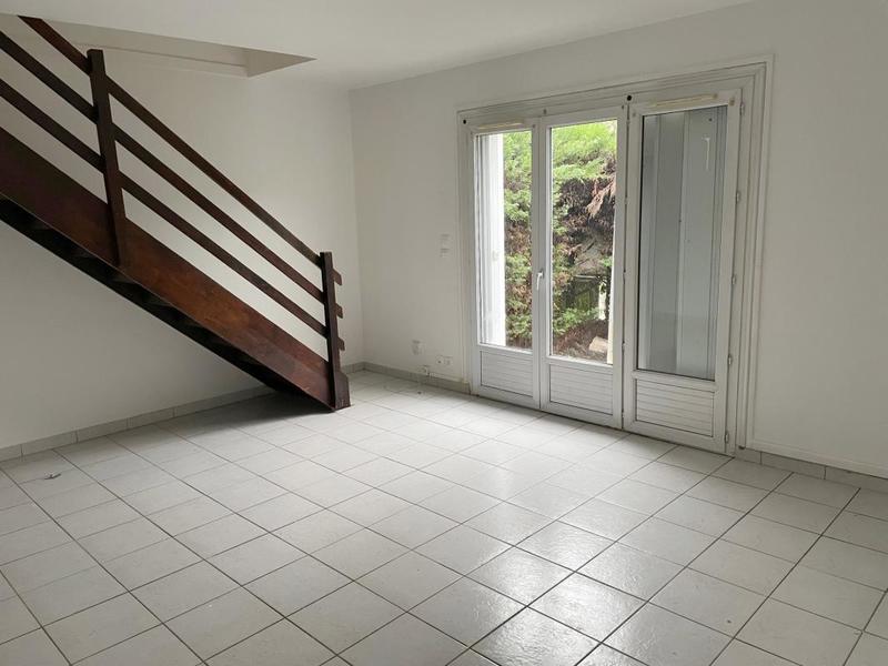 Pavillon - 96 m² - 5 pièces