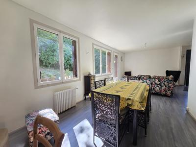 Maison - 98 m² - 4 pièces