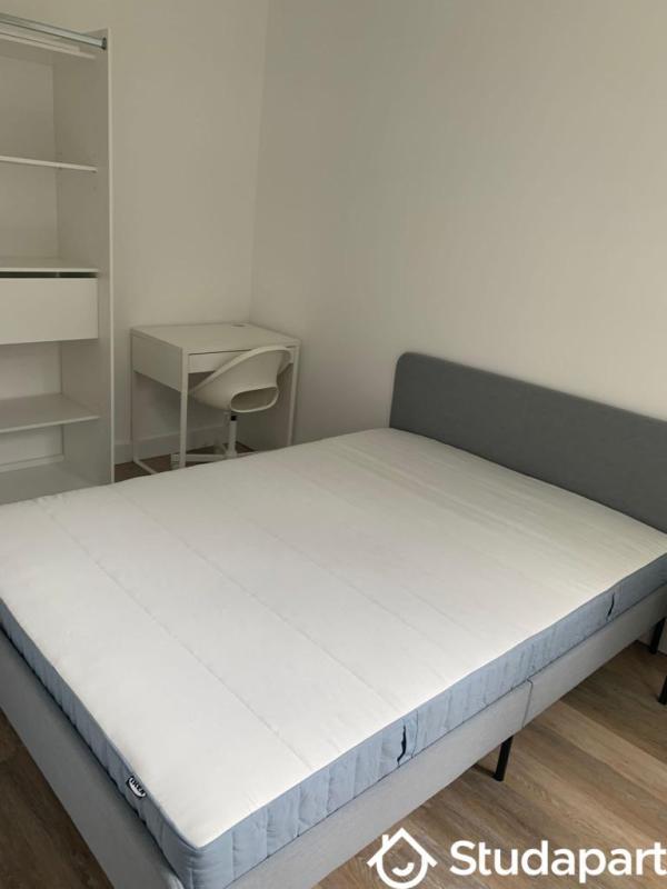 Chambre - 10 m² - 1 pièce