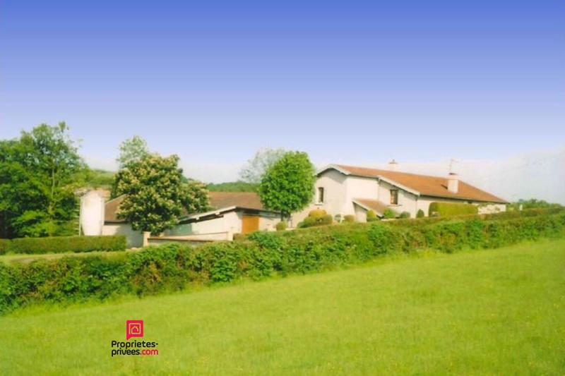 Maison - 230 m² - 9 pièces