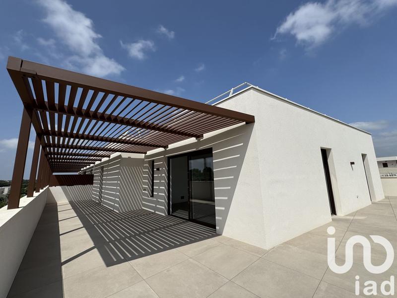 Appartement - 97 m² - 4 pièces