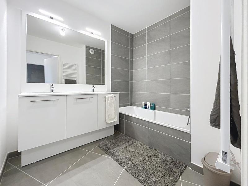 Appartement - 61 m² - 3 pièces