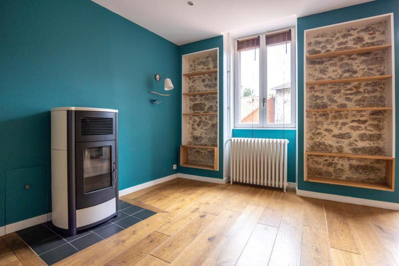 Propriété - 191 m² - 9 pièces