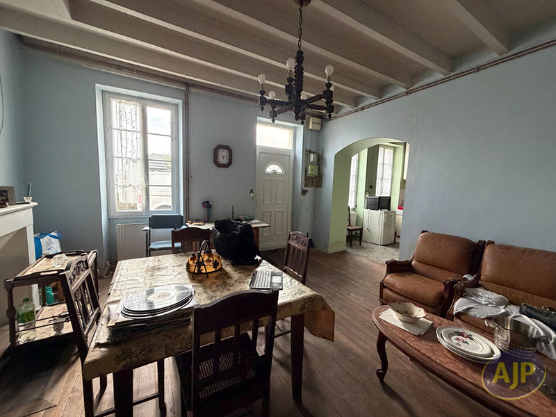 Maison - 140 m² - 5 pièces