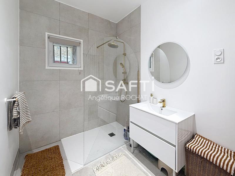 Maison - 110 m² - 4 pièces