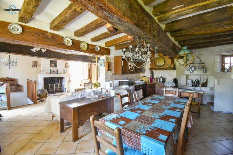 Maison - 153 m² - 8 pièces