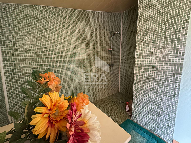 Maison - 178 m² - 5 pièces