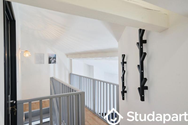 Chambre - 12 m² - 1 pièce