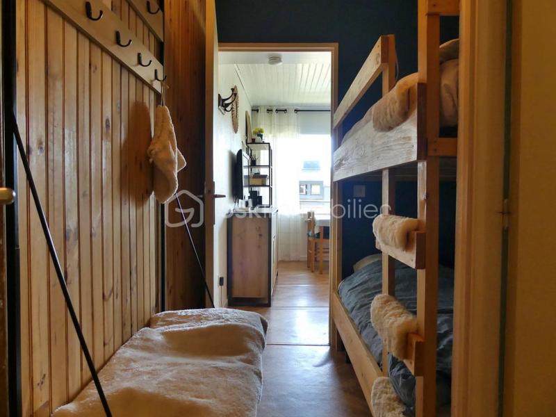 Studio - 25 m² - 1 pièce