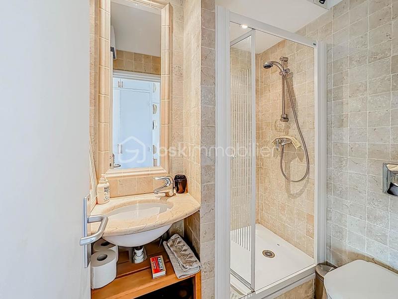 Appartement - 70 m² - 3 pièces