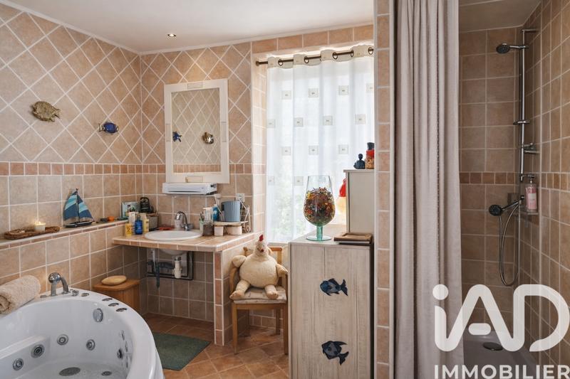 Maison - 150 m² - 5 pièces