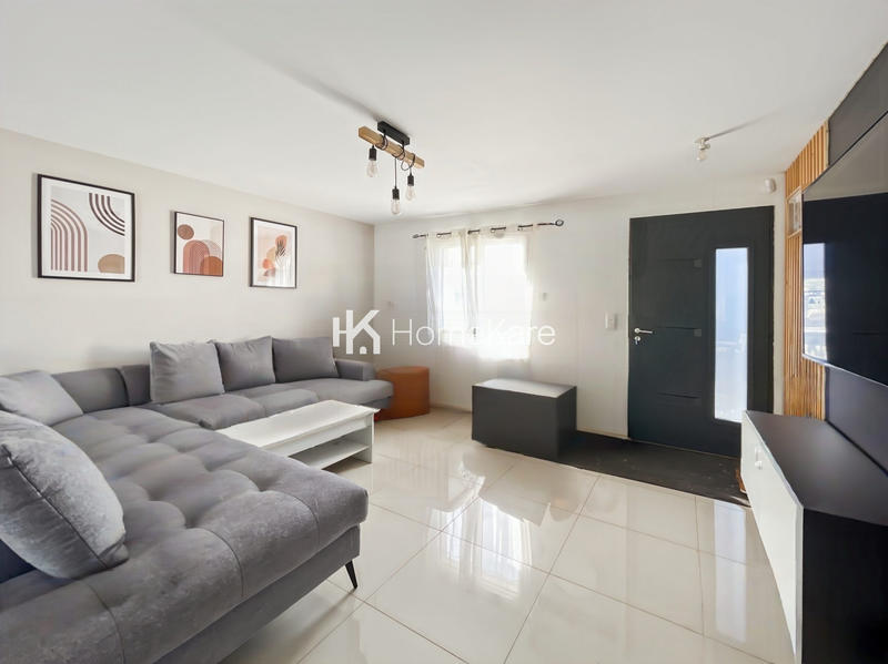 Maison - 100 m² - 4 pièces