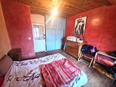 Maison de village - 80 m² - 4 pièces