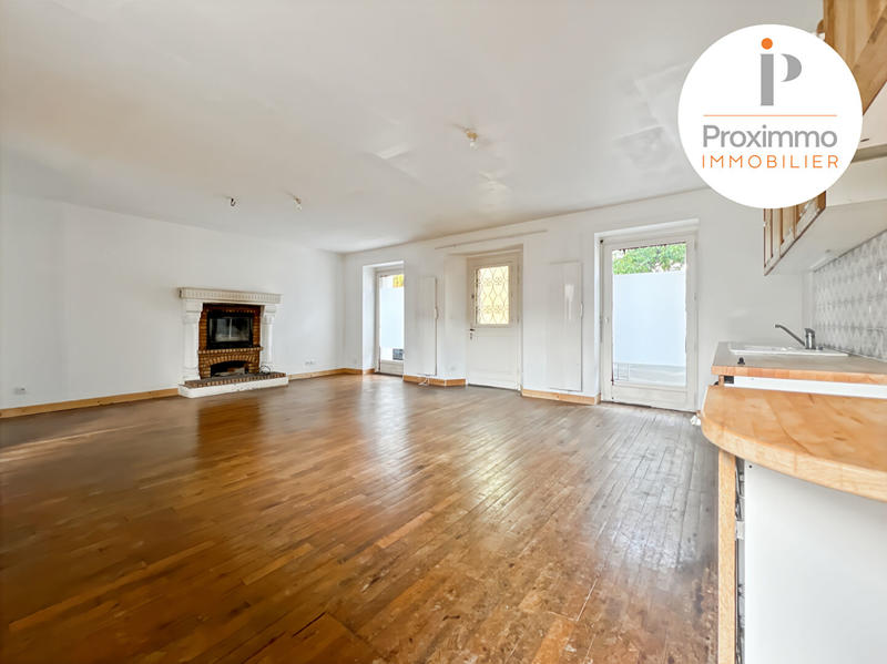 Maison - 148 m² - 8 pièces