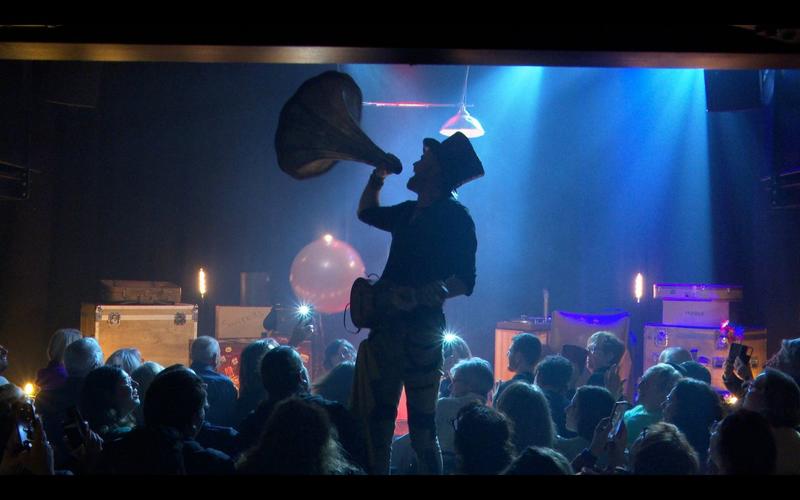 Jovany le Dernier Saltimbanque