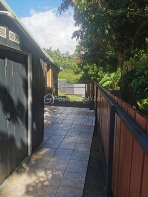 Maison traditionnelle - 94 m² - 4 pièces