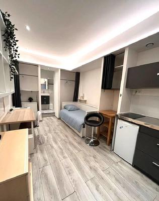 Studio - 17 m² - 1 pièce