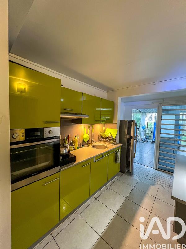 Maison - 681 m² - 17 pièces