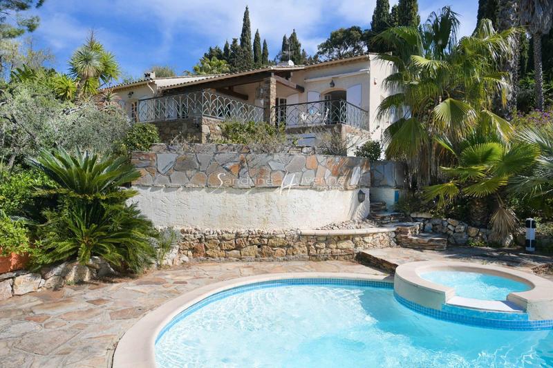 Villa - 180 m² - 7 pièces