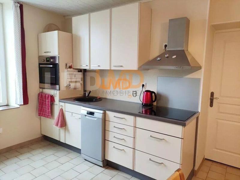 Maison - 232 m² - 8 pièces