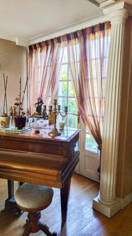 Propriété - 291 m² - 13 pièces