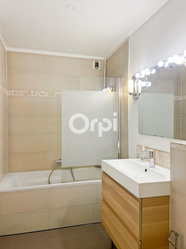 Appartement - 121 m² - 5 pièces