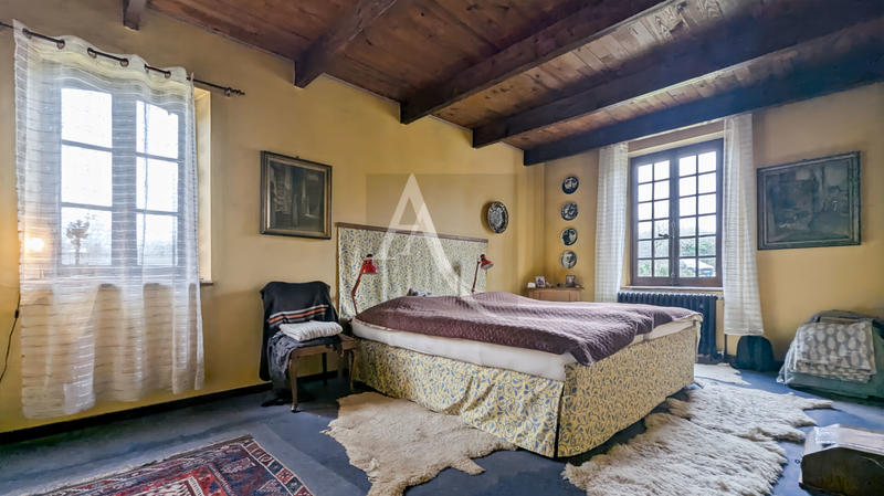 Maison - 186 m² - 5 pièces