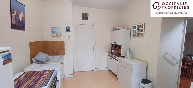 Propriété - 640 m² - 31 pièces