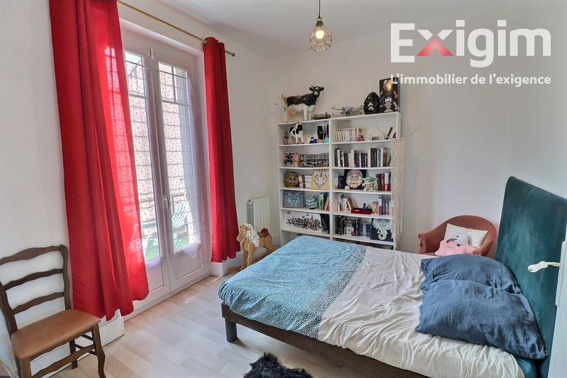 Maison - 150 m² - 7 pièces