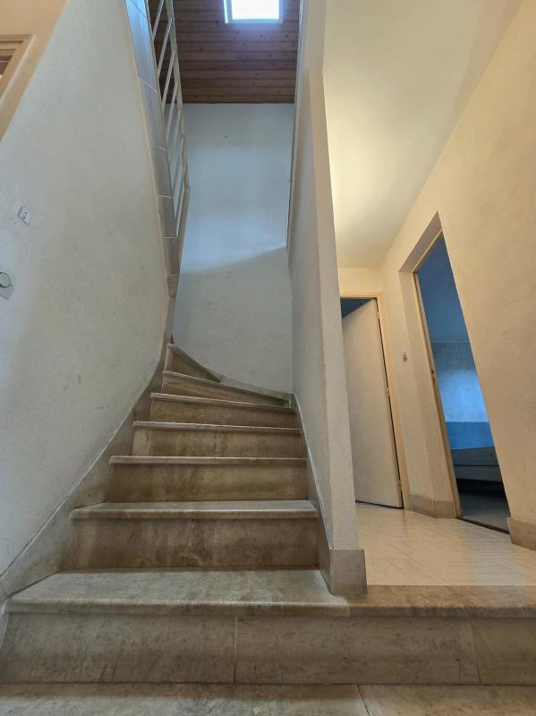 Maison d'architecte - 282 m² - 11 pièces