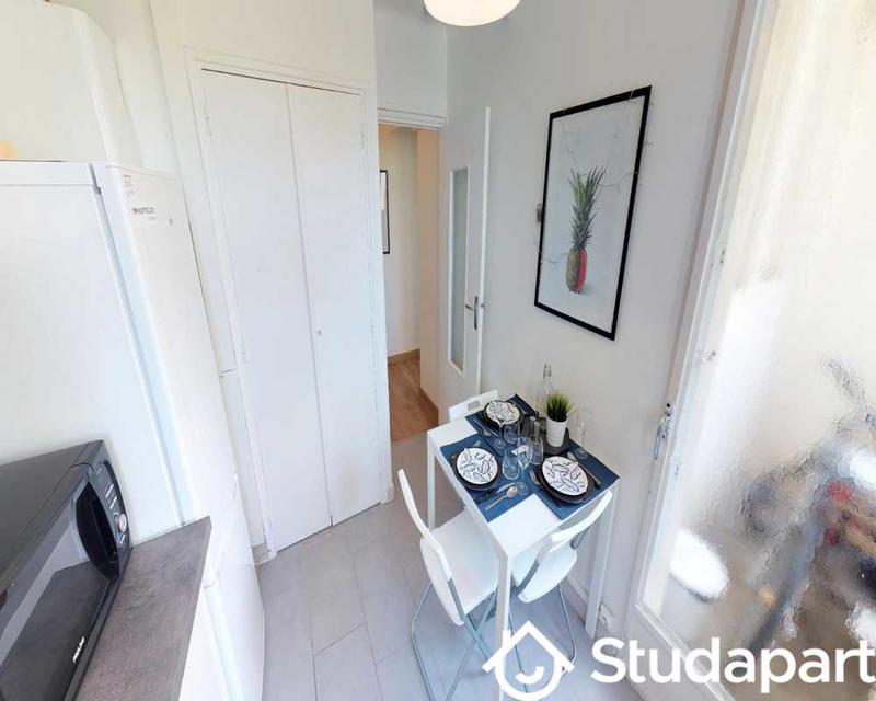 Chambre - 30 m² - 1 pièce