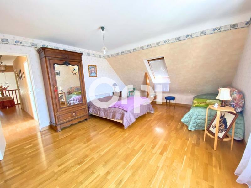 Maison - 185 m² - 5 pièces