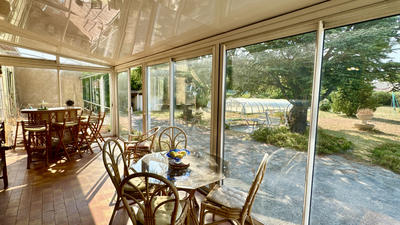 Maison - 198 m² - 8 pièces