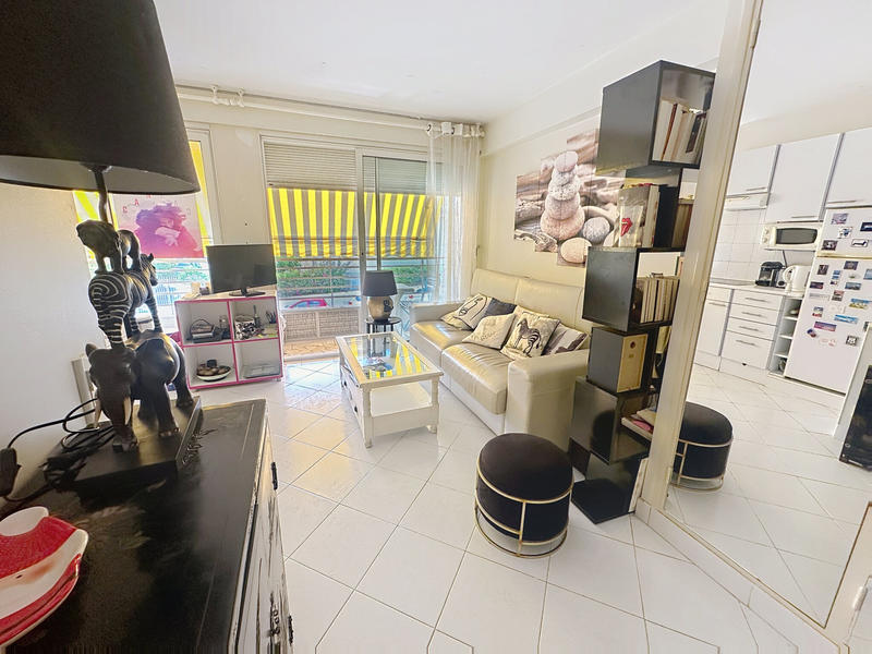 Appartement - 20 m² - 1 pièce