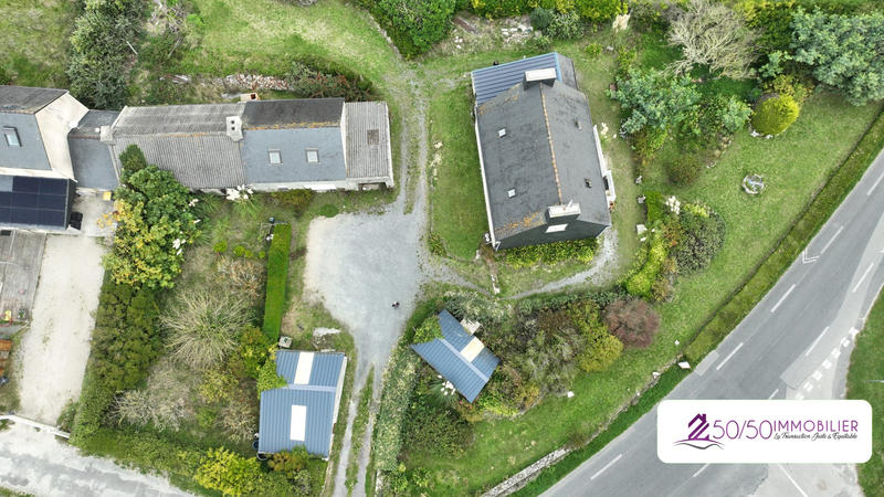 Maison traditionnelle - 104 m² - 6 pièces