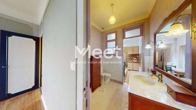 Maison de maîtres - 230 m² - 8 pièces