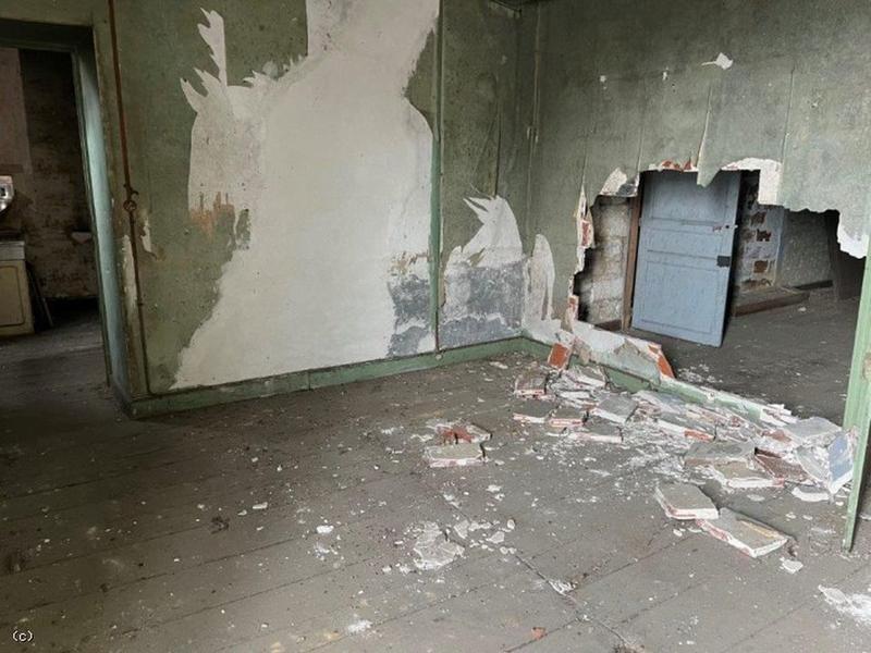 Maison - 250 m² - 10 pièces