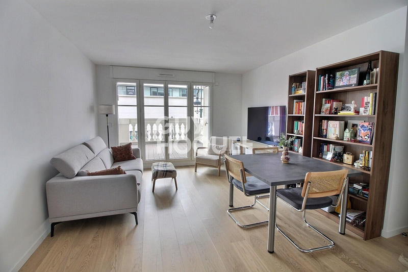 Appartement - 76 m² - 4 pièces