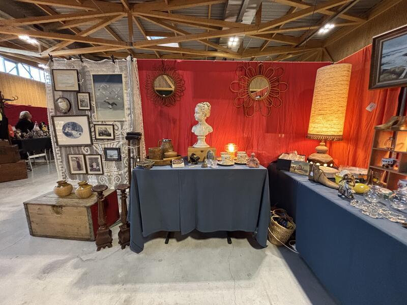 Salon antiquités - brocante