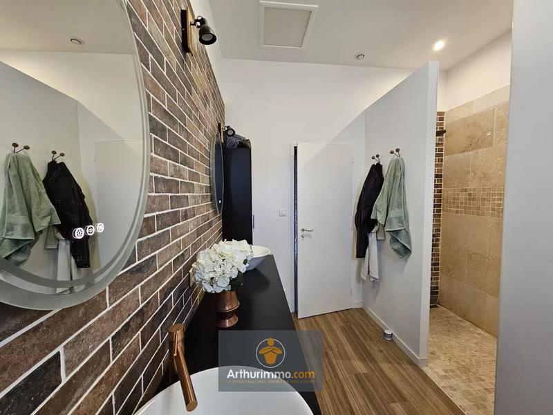 Maison - 157 m² - 6 pièces