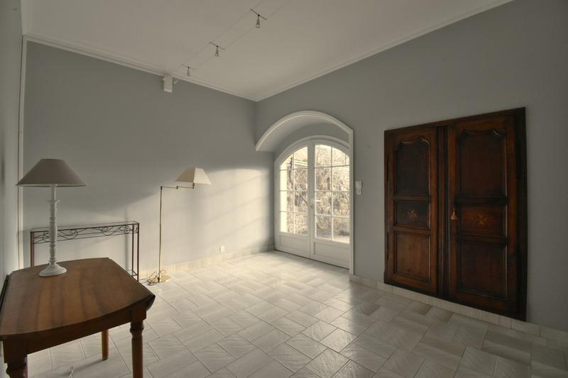 Maison - 206 m² - 10 pièces