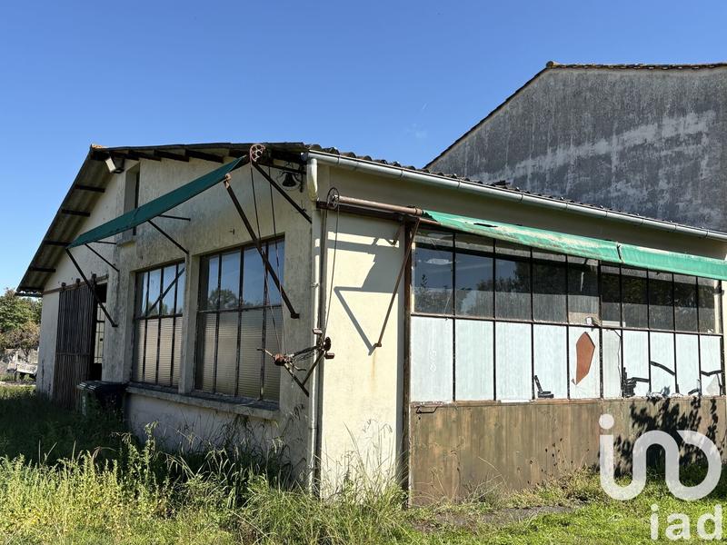 Maison - 334 m² - 5 pièces