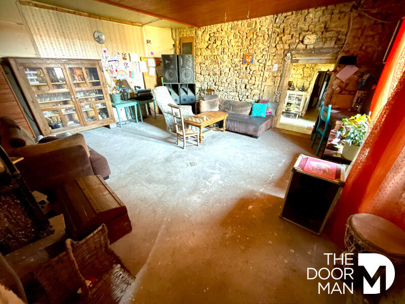 Corps de ferme - 218 m² - 7 pièces